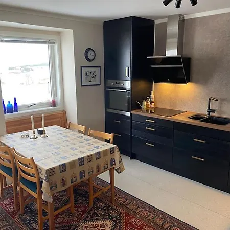 Apartman Apartment With Amazing View Close To Leknes. Leknes