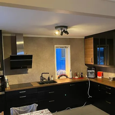 Apartment With Amazing View Close To Leknes. Apartman Leknes