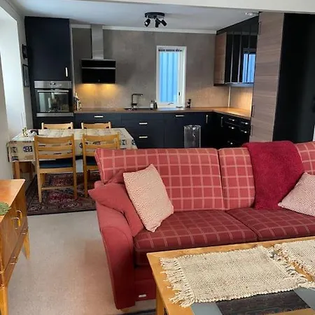 Apartment With Amazing View Close To Leknes. Apartman *